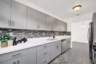 7021 Park St, Hollywood, FL 33024 - Photo 3