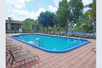1278 S Military Trail #121, Deerfield Beach, FL 33442 - Photo 5