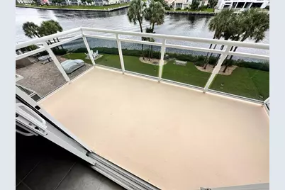 1160 Hillsboro Mile #304, Pompano Beach, FL 33062 - Photo 11