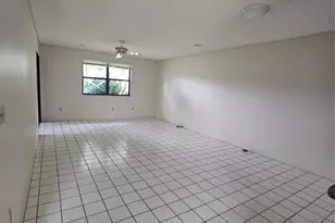 263 Deerfield Ct, West Palm Beach, FL 33411 - Photo 7