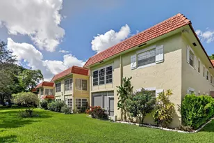 5640 SW 3rd Pl, Margate, FL 33068 - Photo 25