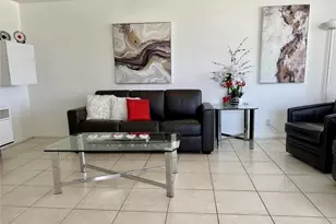 144 Farnham F, Deerfield Beach, FL 33442 - Photo 5