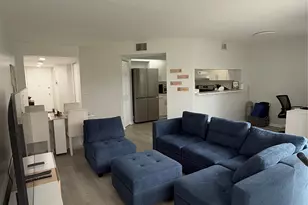 12850 SW 4th Ct, Pembroke Pines, FL 33027 - Photo 13