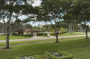 12850 SW 4th Ct, Pembroke Pines, FL 33027 - Photo 17