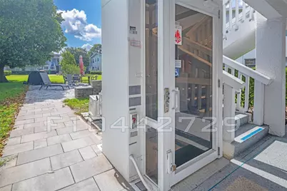 144 Farnham F #144, Deerfield Beach, FL 33442 - Photo 17