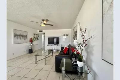 144 Farnham F #144, Deerfield Beach, FL 33442 - Photo 11