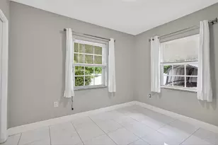 40 NW 68th St, Miami, FL 33150 - Photo 9