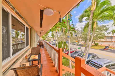 1000 SW 11th Avenue #12A BLDG E, Hallandale Beach, FL 33009 - Photo 5