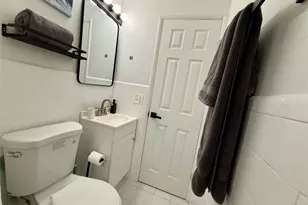 3208 Canal Dr, Pompano Beach, FL 33062 - Photo 9