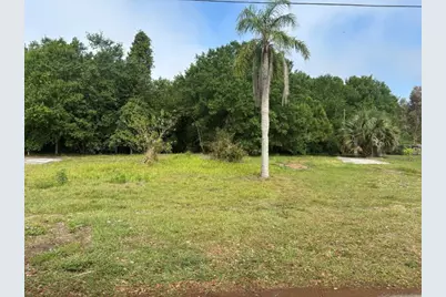 9205 SE 60th Drive, Okeechobee, FL 34974 - Photo 1