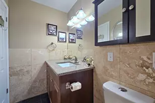 2141 NE 1st Ct, Boynton Beach, FL 33435 - Photo 11