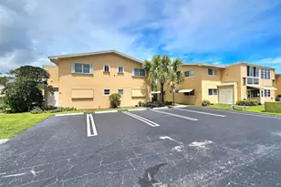 2141 NE 1st Ct, Boynton Beach, FL 33435 - Photo 17