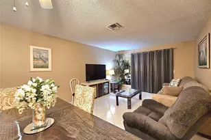 2141 NE 1st Ct, Boynton Beach, FL 33435 - Photo 5