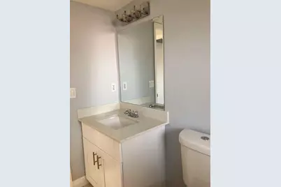 610 SE 2nd Avenue #L4, Deerfield Beach, FL 33441 - Photo 9