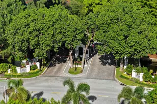 70 N Compass Dr, Fort Lauderdale, FL 33308 - Photo 5