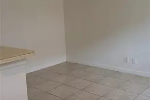 101 NE 41st St, Oakland Park, FL 33334 - Photo 3