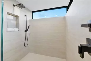 2880 NE 28th St, Fort Lauderdale, FL 33306 - Photo 61