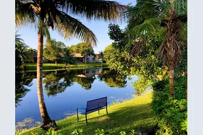 10402 NW 5th Manor, Plantation, FL 33324 - Photo 5