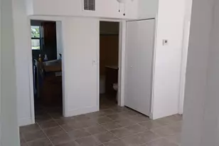 618 58th St, West Palm Beach, FL 33407 - Photo 3