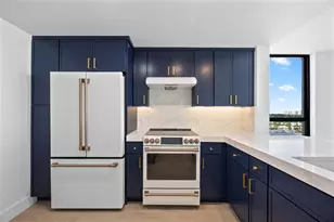 4800 E Bayview Dr Unit, Fort Lauderdale, FL 33308 - Photo 7