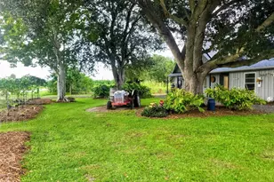 136 SW 85th Ave, Okeechobee, FL 34974 - Photo 3