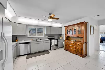 900 SE 13th Court, Deerfield Beach, FL 33441 - Photo 11