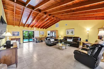 900 SE 13th Court, Deerfield Beach, FL 33441 - Photo 5