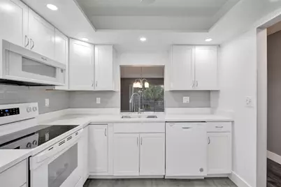 1541 S 0Cean Boulevard #309, Pompano Beach, FL 33062 - Photo 11