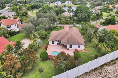 8426 Sawpine Road, Delray Beach, FL 33446 - Photo 11