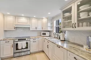 1710 S Ocean Ln, Fort Lauderdale, FL 33316 - Photo 11