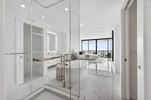 700 NE 24th St, Miami, FL 33137 - Photo 29