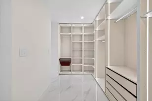 700 NE 24th St, Miami, FL 33137 - Photo 31