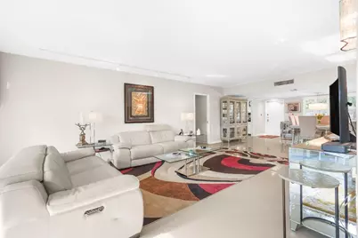 3800 Oaks Clubhouse Drive #110, Pompano Beach, FL 33069 - Photo 47