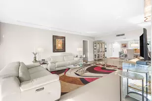 3800 Oaks Clubhouse Dr, Pompano Beach, FL 33069 - Photo 47