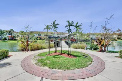 608 SW 3rd Avenue, Pompano Beach, FL 33060 - Photo 51