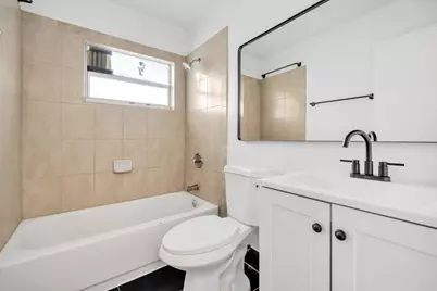 21357 NW 39th Avenue, Opa Locka, FL 33055 - Photo 17