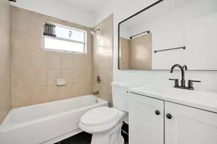 21357 NW 39th Ave, Opa Locka, FL 33055 - Photo 17