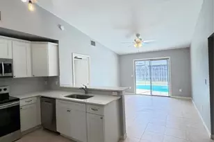 5067 Canal Cir E, Lake Worth, FL 33467 - Photo 21