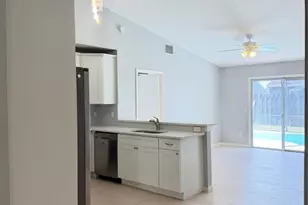 5067 Canal Cir E, Lake Worth, FL 33467 - Photo 33