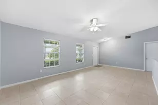 5067 Canal Cir E, Lake Worth, FL 33467 - Photo 11