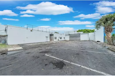 1100 NW 54th Street, Fort Lauderdale, FL 33309 - Photo 45