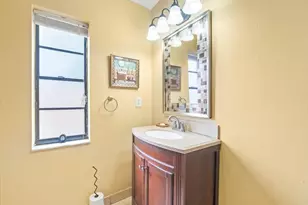 10164 Gifford Dr, Spring Hill, FL 34608 - Photo 27