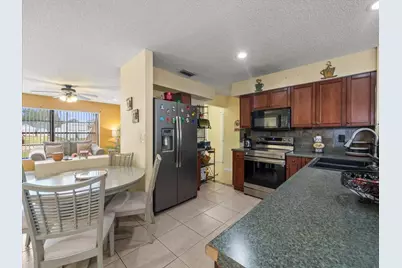 10164 Gifford Drive, Spring Hill, FL 34608 - Photo 11