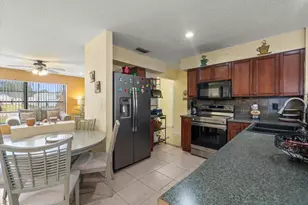 10164 Gifford Dr, Spring Hill, FL 34608 - Photo 11