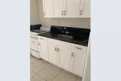 6032 Pierce Street #5, Hollywood, FL 33024 - Photo 3