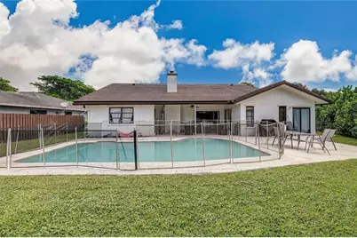 1962 NW 110th Lane, Coral Springs, FL 33071 - Photo 35