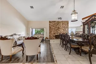 1962 NW 110th Ln, Coral Springs, FL 33071 - Photo 5