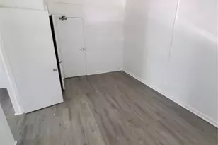 236 NE 28th St, Miami, FL 33137 - Photo 7