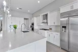 9025 Parkland Bay Dr, Parkland, FL 33076 - Photo 15