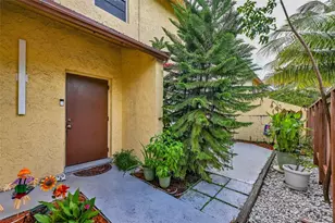 4408 NW 4th Ave, Pompano Beach, FL 33064 - Photo 3